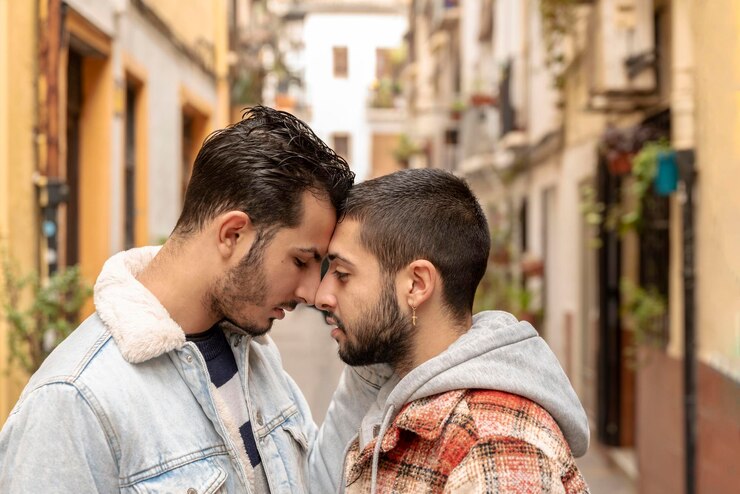 Creative & Romantic Gestures for Gay Partners
