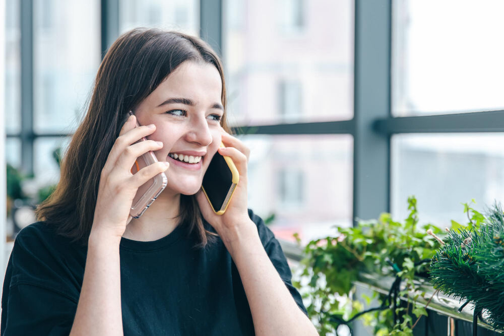 Phone Dating on Party Lines